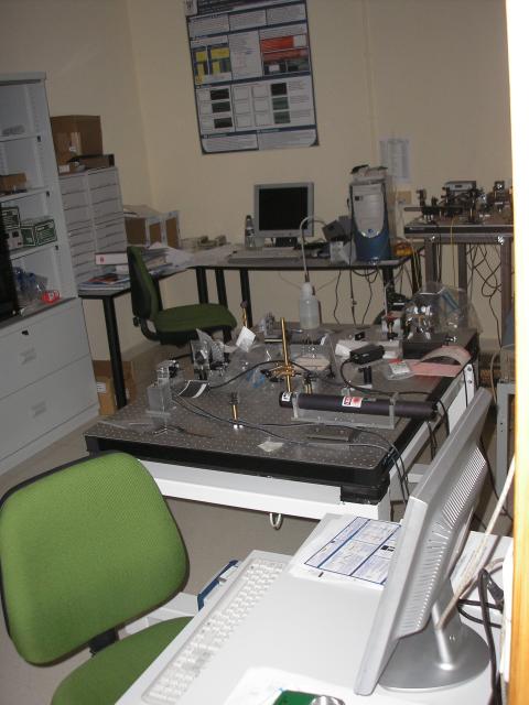This labs hosts the Anterior Segment OCT system (under development) and a Laser Ray Tracing System for in vitro measurements of lens GRIN