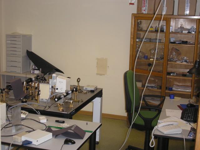 Description: New concepts for ocular microscopy are being developed in this lab, including structured illumination ocular microscopy