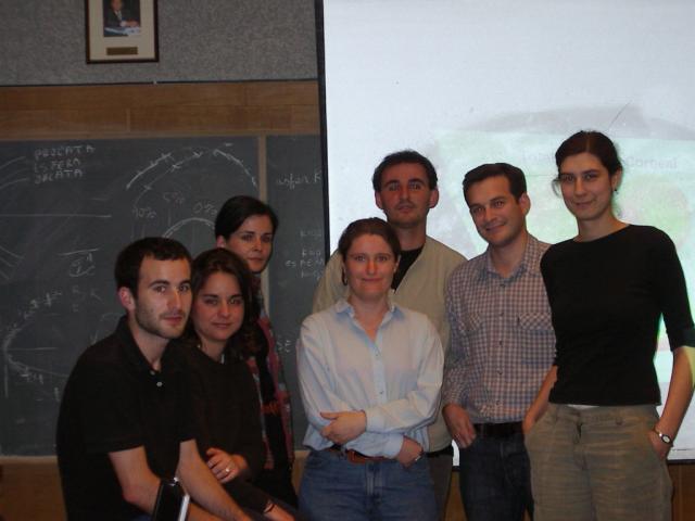 The group after a lab meeting, 2002