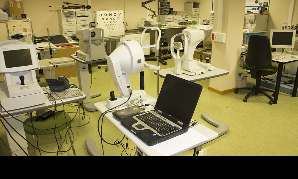 Lab 04.    Placido Disk Topography- Scheimpflug Topography- Autorefractometer- Optical Biometry (IOL Master)